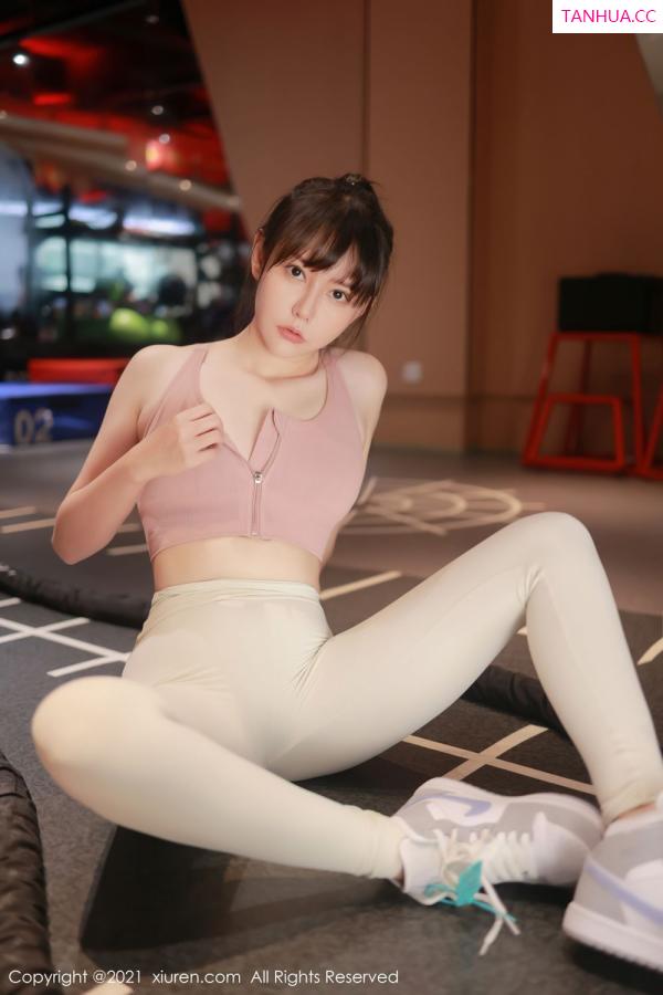 韩希蕾  [XiuRen]高清写真图 2021.10.29 No.4137 韩希蕾第13张图片